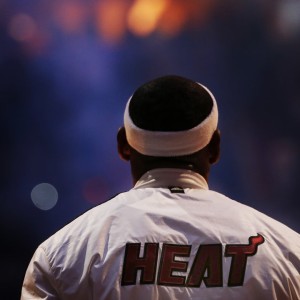 爱游戏登录入口-全国排球联赛明星赛，璀璨群星点亮赛场，全国排球联赛时间